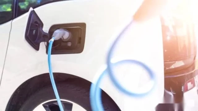 شحن المركبات الكهربائية