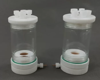 化学分析における電気化学電極