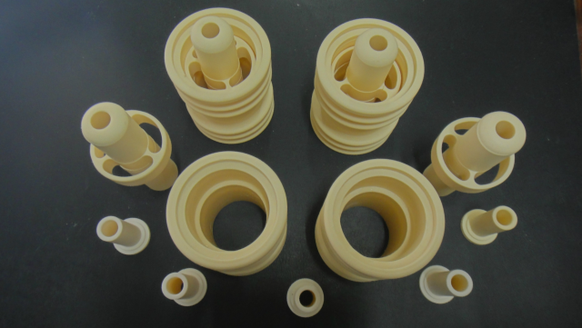 Isostatisches Pressen zur Herstellung von Teilen mit Innenformen