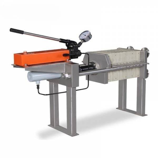 Laboratory filter press