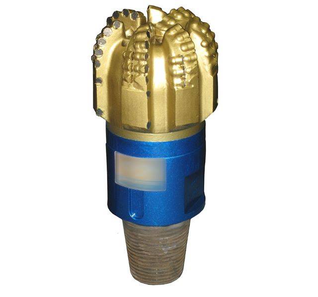 PDC drill bit