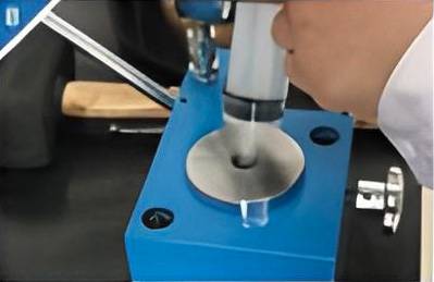 Question 8: Replacing hydraulic oil