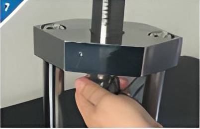 Problem 7: Lead screw deformation