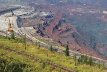 采矿和地球科学领域手持式 XRF 分析仪综合指南