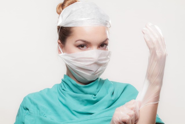 How to choose laboratory gloves