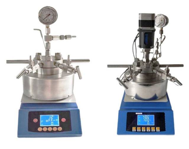 High pressure reactor