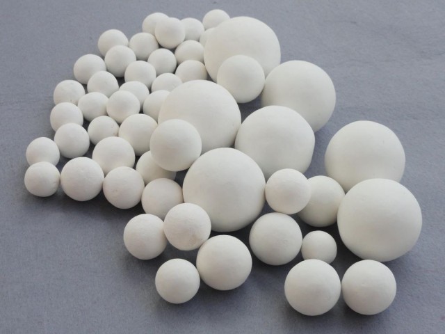 Defects and Solutions for Isostatically Pressed Ceramic Balls