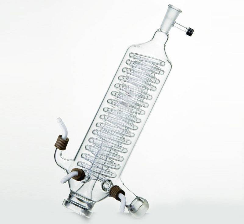 Condensador