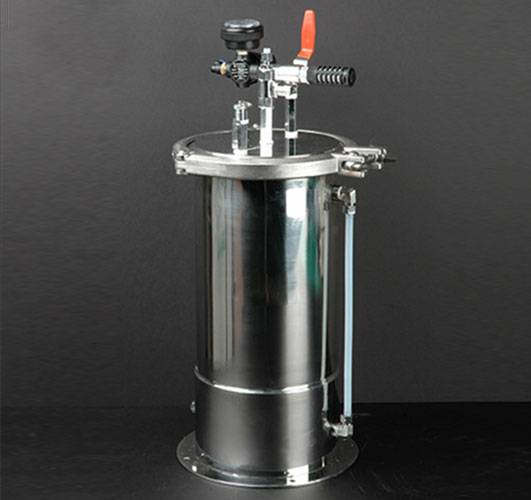 ステンレス製圧力タンク