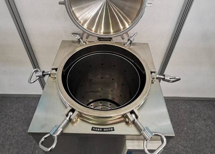 オートクレーブ