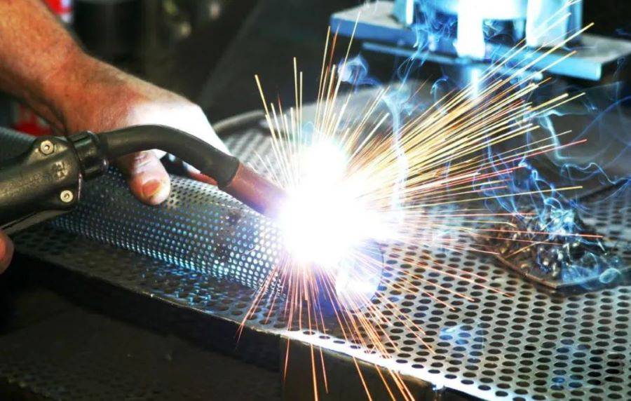 Dificultades en la soldadura del material de tántalo