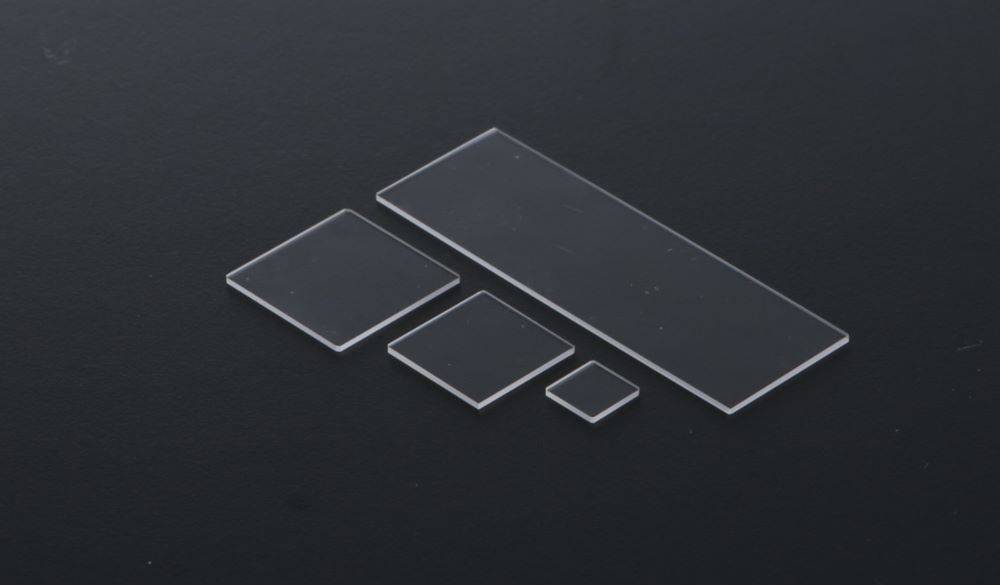 석영판의 화학적 특성