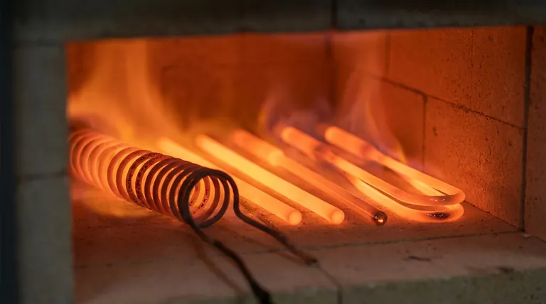 Quel est le meilleur matériau pour les éléments chauffants de four à haute température utilisés dans des atmosphères oxydantes ? Choisissez le bon élément pour votre laboratoire