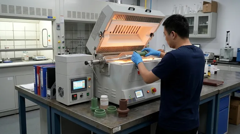 Cos'è il processo di debinding? Una guida alla rimozione sicura ed efficace del legante