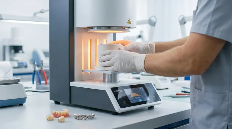 歯科におけるバーンアウト炉は何に使用されますか？完璧な歯科用クラウンとブリッジを作成する