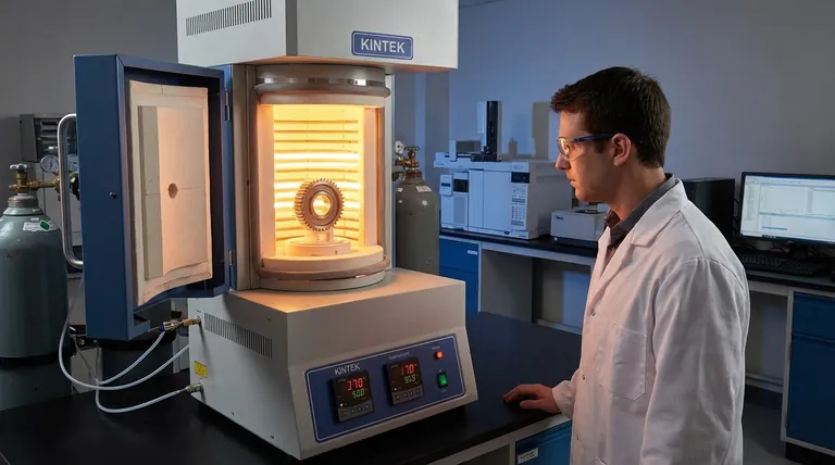 ما هو الكربنة في عملية المعالجة الحرارية؟ إنشاء سطح صلب بقلب متين