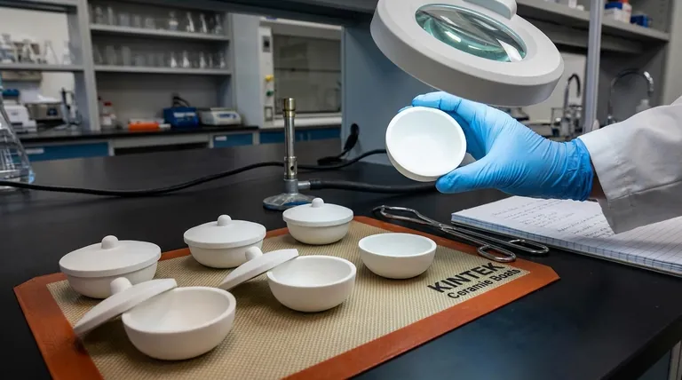 るつぼを使用する前に何をチェックする必要がありますか?安全で効果的な高温作業のためのガイド