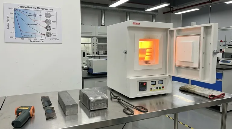 ¿Cómo afecta la velocidad de enfriamiento a las propiedades mecánicas? Domine la compensación entre resistencia y ductilidad