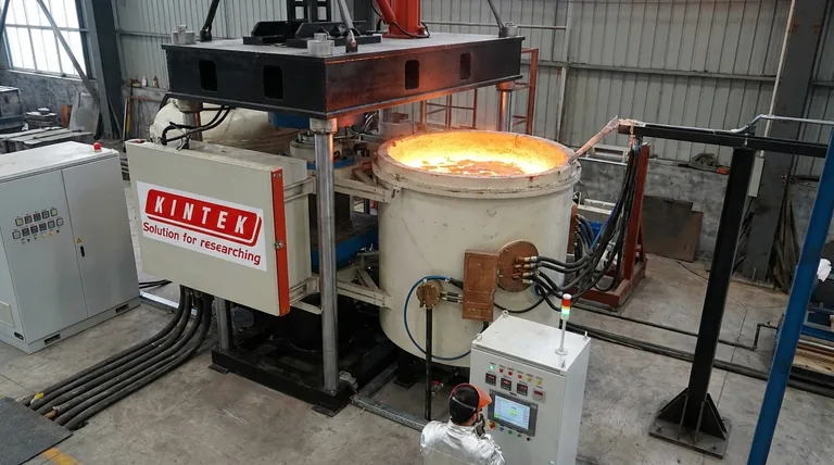 O que é um forno de indução de baixa frequência? Ideal para fusão e manutenção de metais em larga escala e contínua