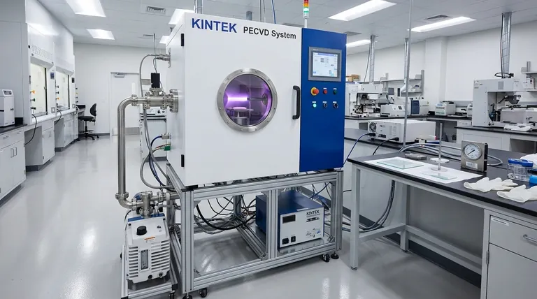 为什么薄膜沉积需要真空？确保实验室的纯度和控制