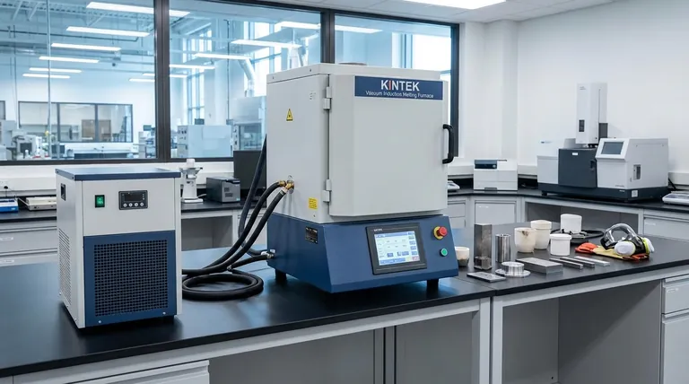 ¿Qué es un horno de inducción de tipo núcleo directo? Eficiencia inigualable para la fusión de metales de alto volumen