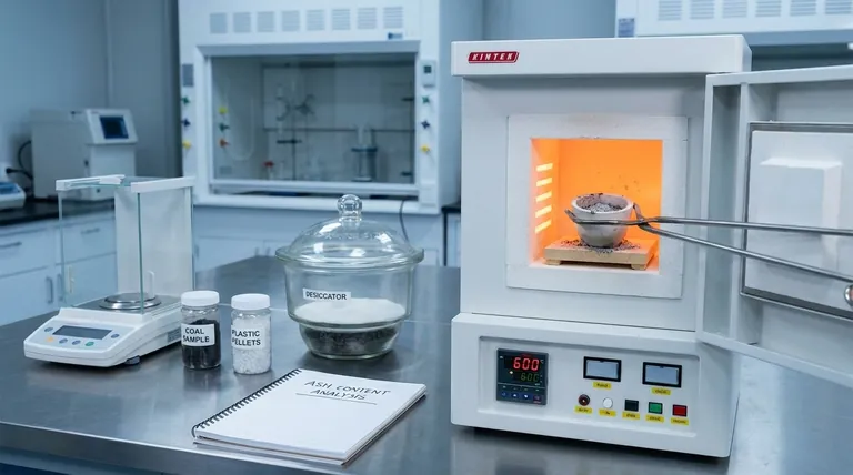 O que é o teor de cinzas de um forno? A Ferramenta vs. A Medição Explicada