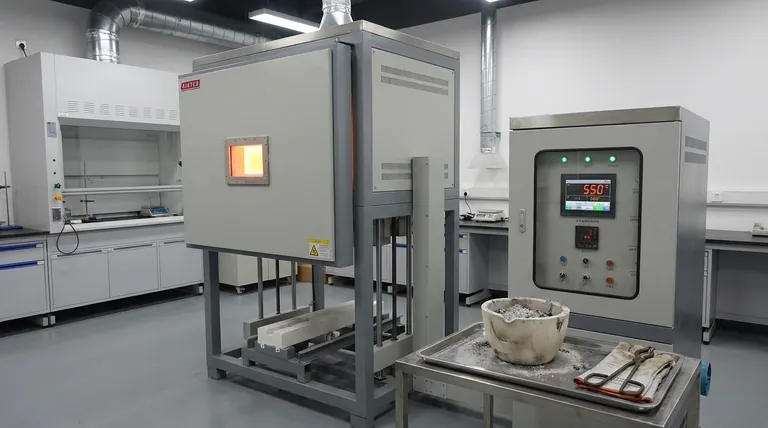 Qual è la temperatura di una fornace a muffola per la determinazione delle ceneri? Approfondimenti chiave per risultati accurati
