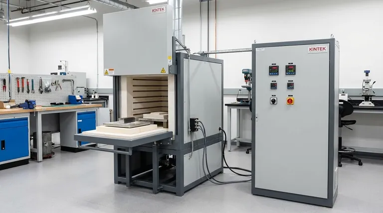 Qual é a potência nominal de um forno mufla? Escolha a Tensão e a Potência Certas para o Seu Laboratório