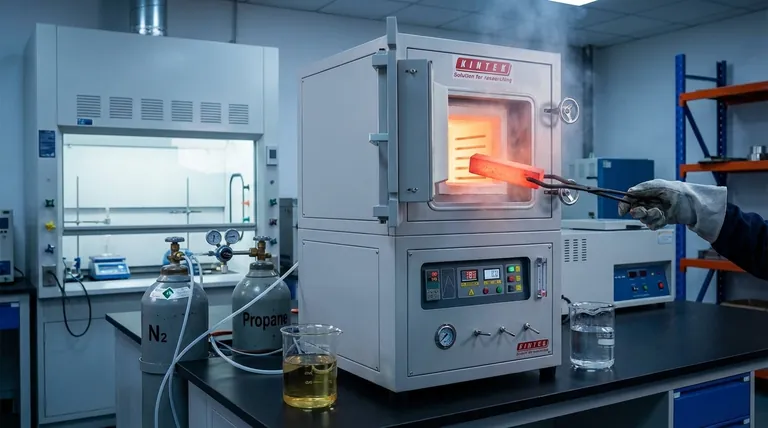 Qual produto químico é usado no tratamento térmico? Mestre em Têmpera e Cementação para Metais Superiores