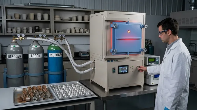 焼結において保護雰囲気が必要なのはなぜですか?強度を高める部品のために酸化を防ぐ