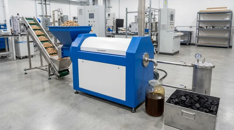 Qual é a diferença entre a pirólise rápida e lenta da biomassa? Otimize a Sua Produção de Biocombustível ou Biocarvão