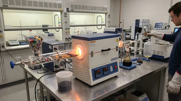 プラスチック廃棄物の熱分解は環境にどのような影響を与えますか?利点とリスクのバランスの取れた考察