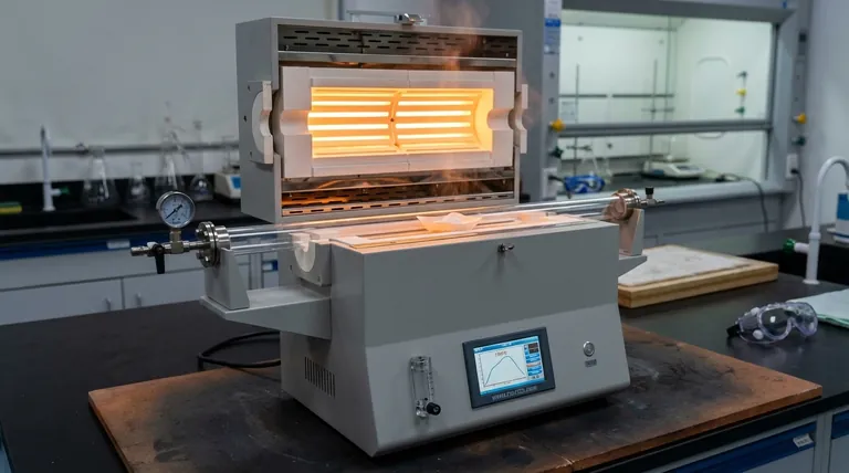 What is the temperature of a calcination furnace? Unlocking the Key to Your Material's Transformation