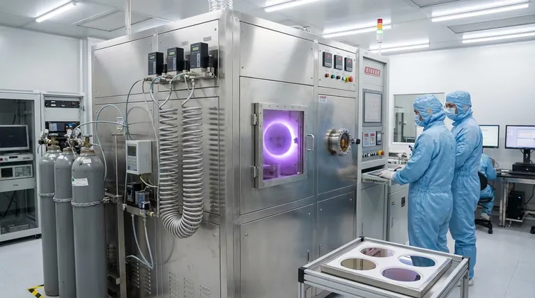 PECVD 방식이란 무엇인가요? 저온, 고품질 박막 증착을 가능하게 합니다