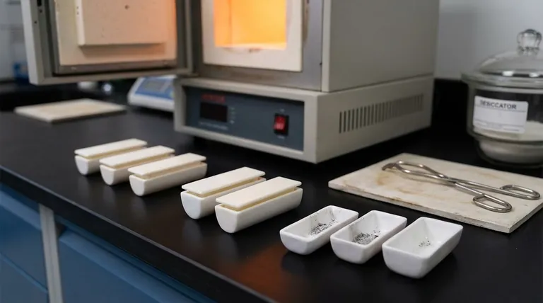 Какова функция тигля с крышкой в лаборатории? Освоение высокотемпературных реакций