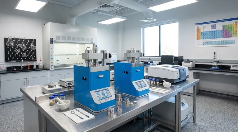 Para que serve uma máquina de prensa hidráulica? Da conformação industrial à preparação de amostras em laboratório