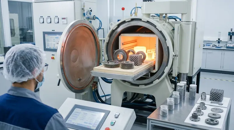 Каковы преимущества спекания при производстве металлов? Откройте свободу дизайна и превосходные свойства материалов