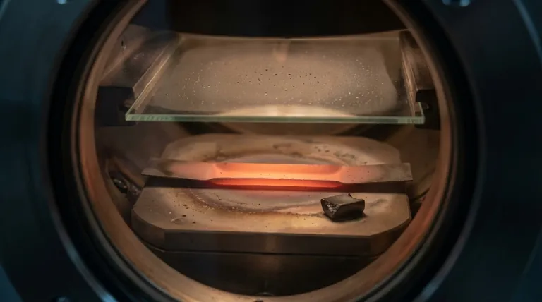 Каковы недостатки метода термического испарения? Высокая степень загрязнения, ограниченный выбор материалов и низкое качество пленки