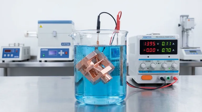 Quais são as vantagens da eletrodeposição? Obtenha Revestimentos de Precisão em Formas Complexas