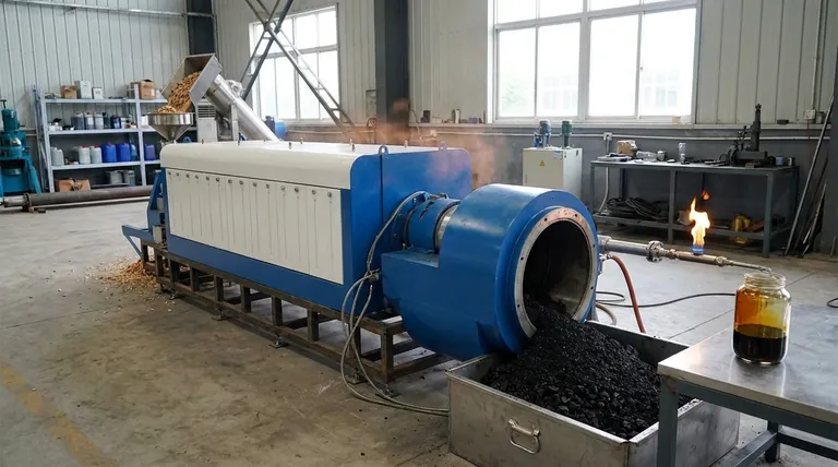 Que produit le processus de chauffage lent et de pyrolyse à basse température ? Maximiser le biochar pour la séquestration du carbone