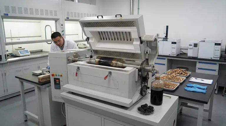 緩速熱分解の温度はどのくらいですか？バイオ炭の収量を400°Cで最大化する