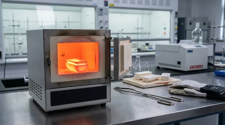 Quelle est la fonction d'un creuset ? Un guide pour le traitement sûr des matériaux à haute température