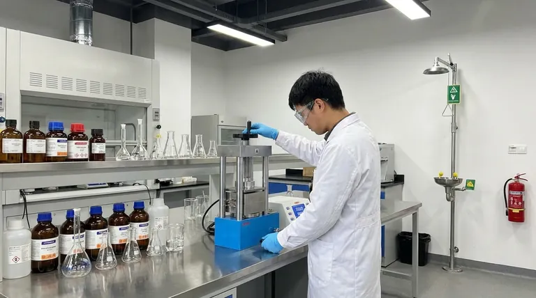 Que precauções devem ser seguidas ao trabalhar em um laboratório? Cultive uma mentalidade de consciência proativa