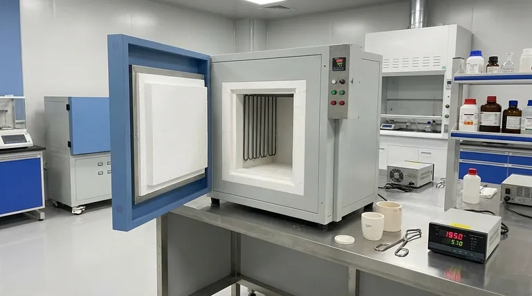 ما هي وظيفة الفرن الكهربائي في المختبر؟ تسخين دقيق لتحويل المواد