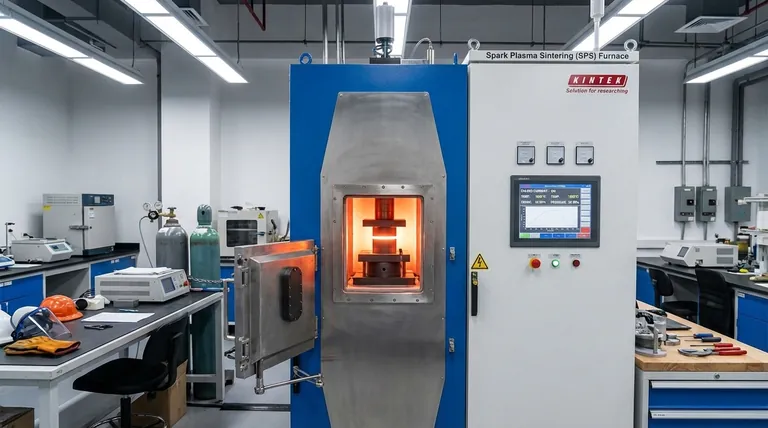 O que é a corrente pulsada na sinterização por plasma de faísca? A chave para a densificação rápida e a baixa temperatura