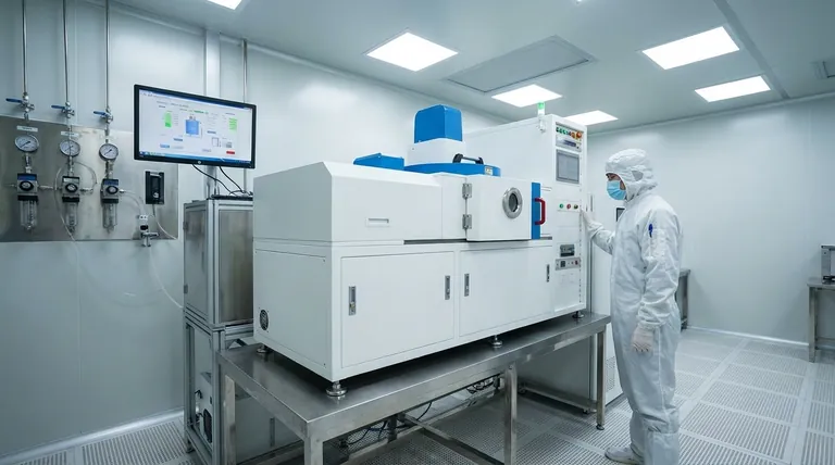 Como funciona a pulverização catódica reativa? Domine a Deposição de Filmes Finos para Revestimentos Superiores