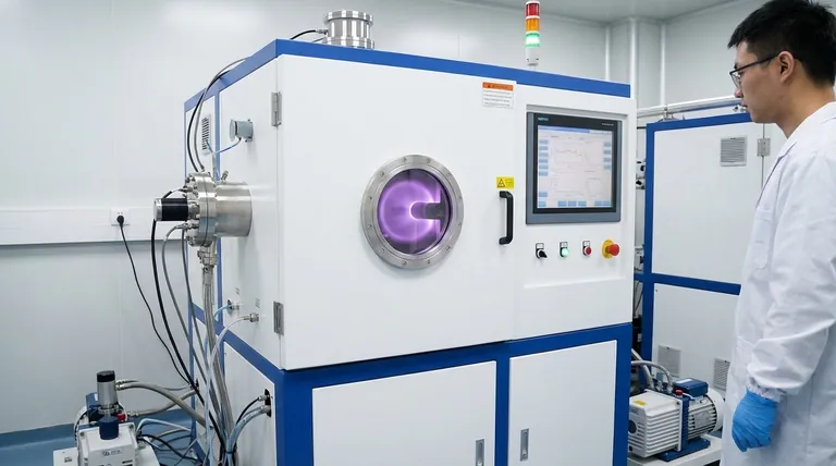 هل التذرير (Sputtering) هو ترسيب فيزيائي للبخار؟ الدليل الشامل لتقنية طلاء PVD