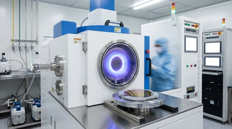 Qual è il principio dello sputtering a magnetron? Migliorare l'efficienza del rivestimento con il controllo del plasma magnetico