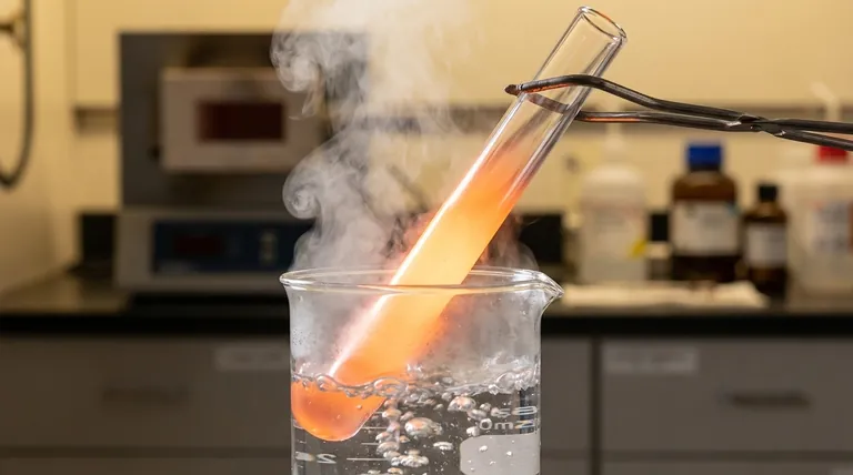 ما هي درجة حرارة تشغيل زجاج الكوارتز؟ أتقن حدوده وتطبيقاته في درجات الحرارة العالية