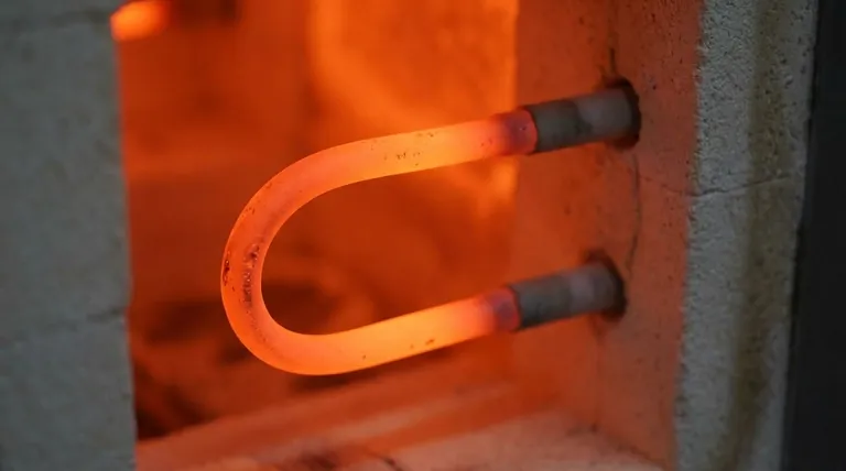 난방 요소(히터)는 왜 높은 저항을 가질까요? 전기를 열로 효율적으로 변환하기 위해서입니다.